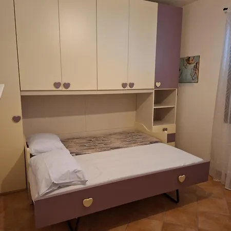 Attico Anais